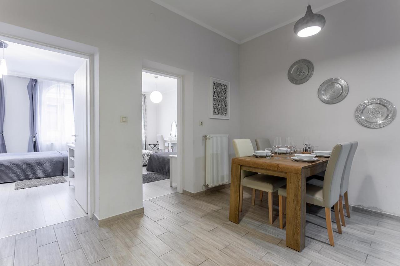 Goldcentral Grand Boulevard Апартаменты *